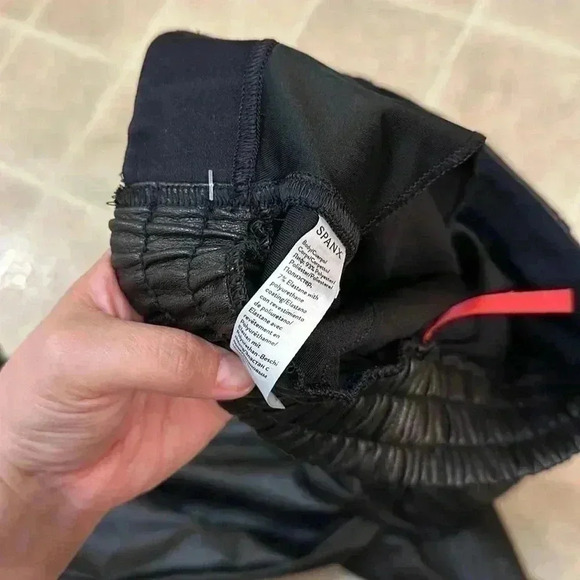 Spanx - Picture 6 of 6